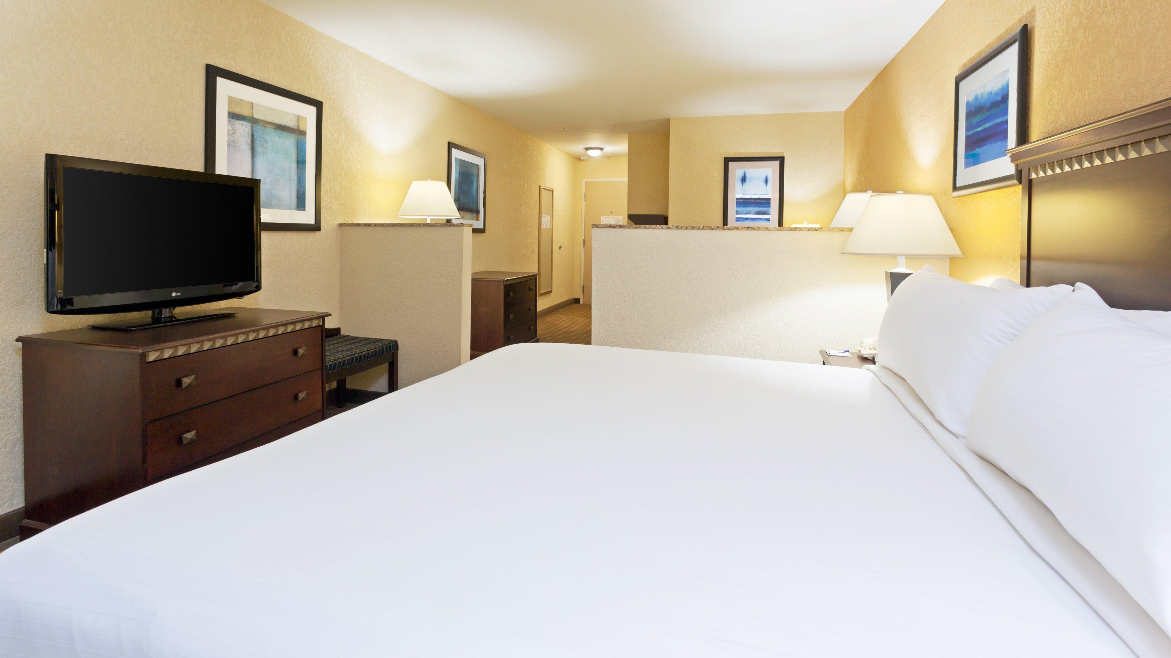 Holiday Inn Express And Suites Allentown West By Ihg Exterior photo